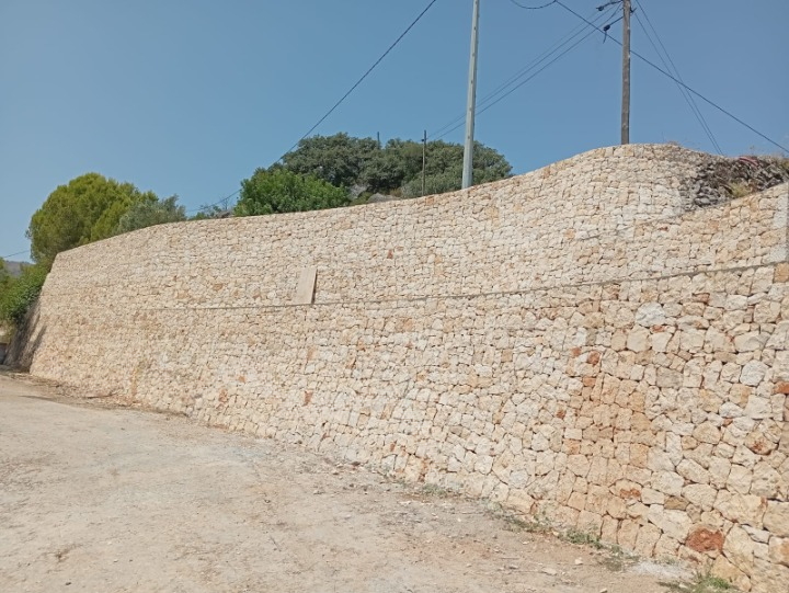 Muro de mampostería realizada por ArteNat